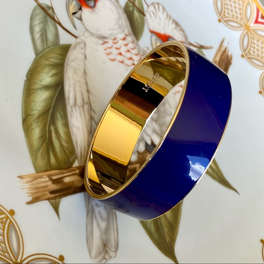 Set (4) > 3 J.Crew Enamel Bangles + 1 Unbranded Starfish Enamel Gold Trim Bangle - Picture 7 of 14